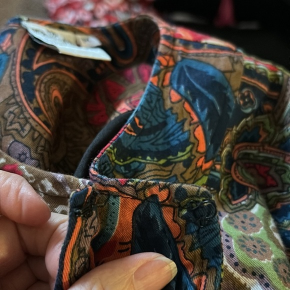 Parsley & Sage Colorful Paisley Women's Jacket - Picture 10 of 10